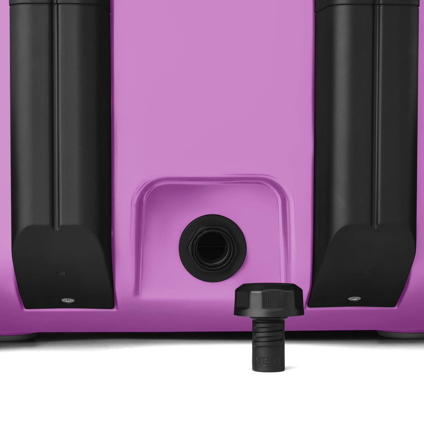 YETI Roadie® 32 Wheeled Hard Cooler Desert Bloom