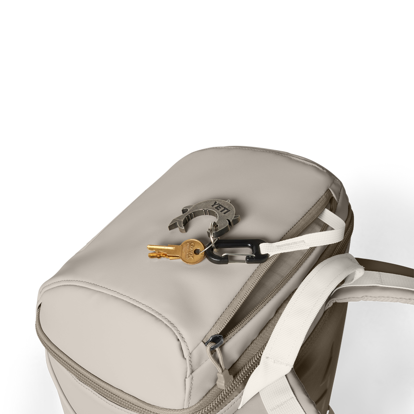 Daytrip® 20L Backpack Cape Taupe