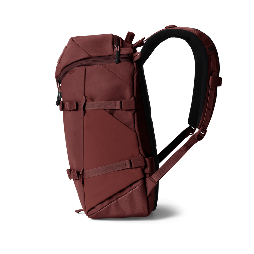 Ranchero™ 22L Backpack Stag Dark Red