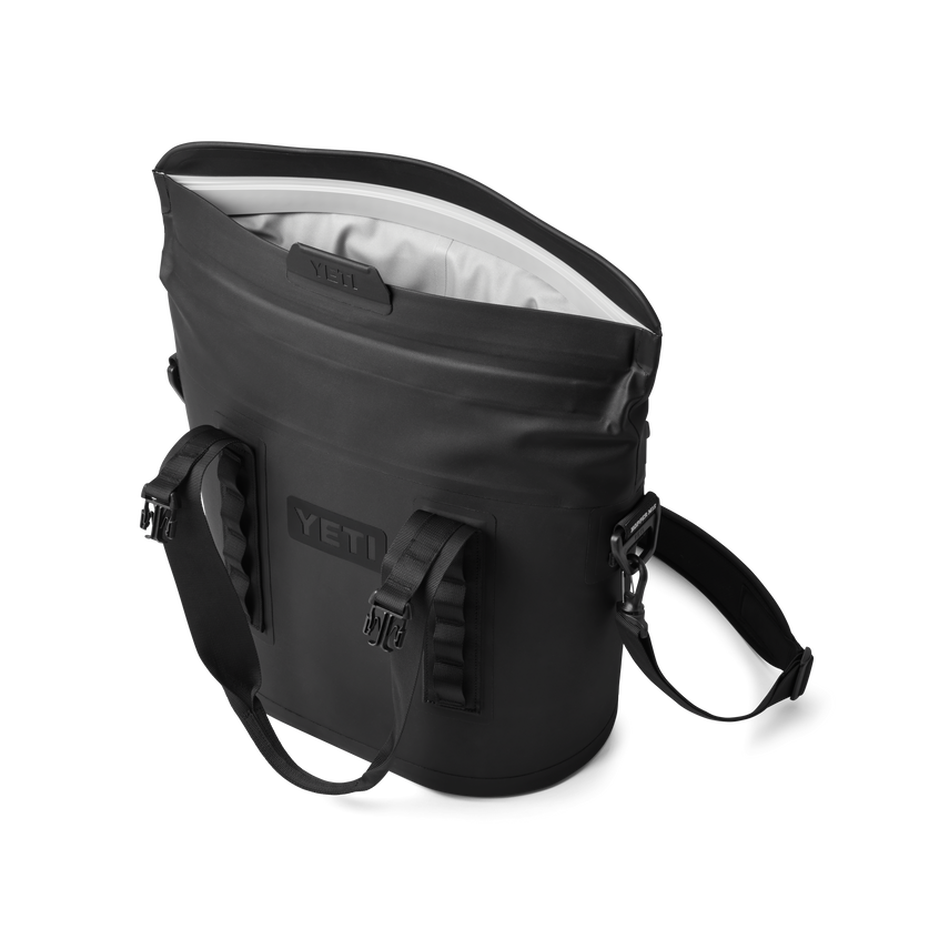 YETI Hopper® M15 Soft Cooler Black