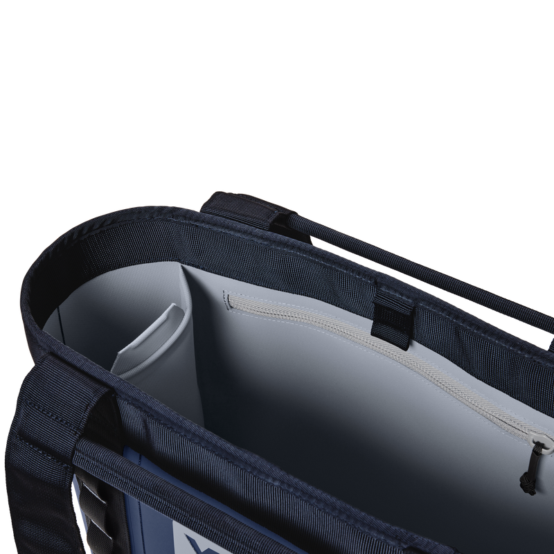 YETI Camino® 20 Carryall Classic Navy