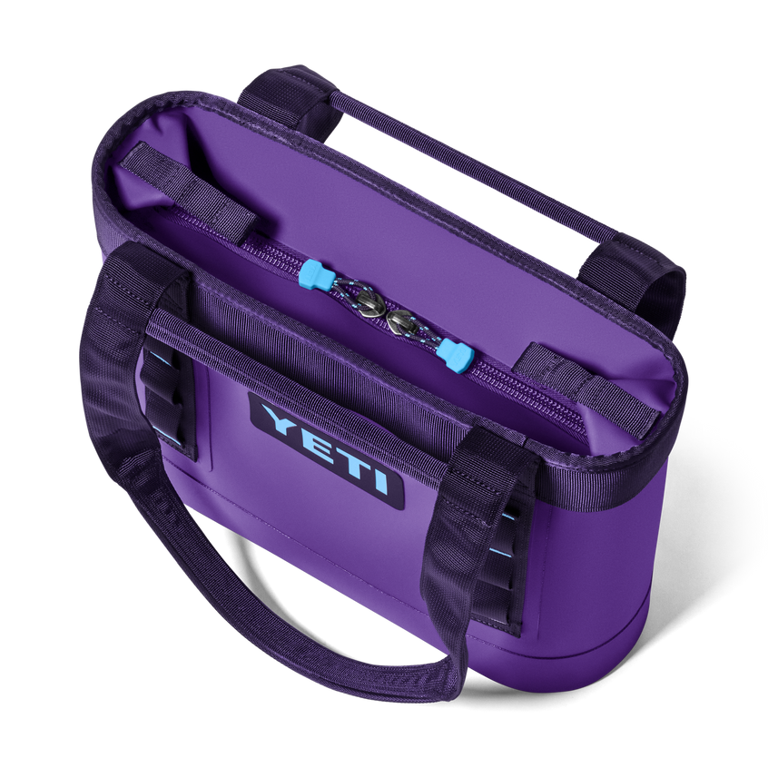 Camino® 12 Zip Carryall Pace Purple/Blue