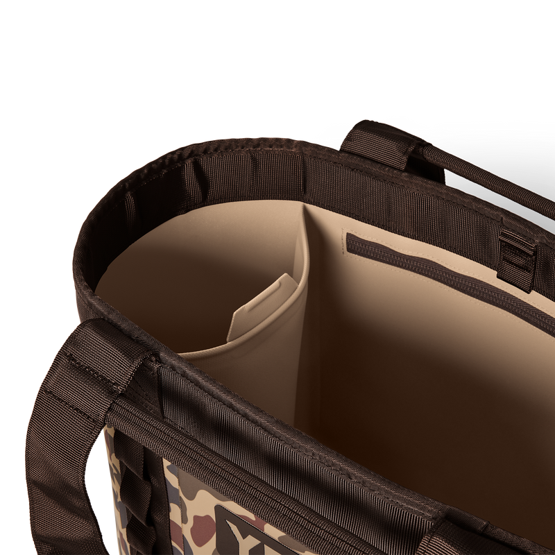 YETI Camino® 35 Carryall Wetlands Camo