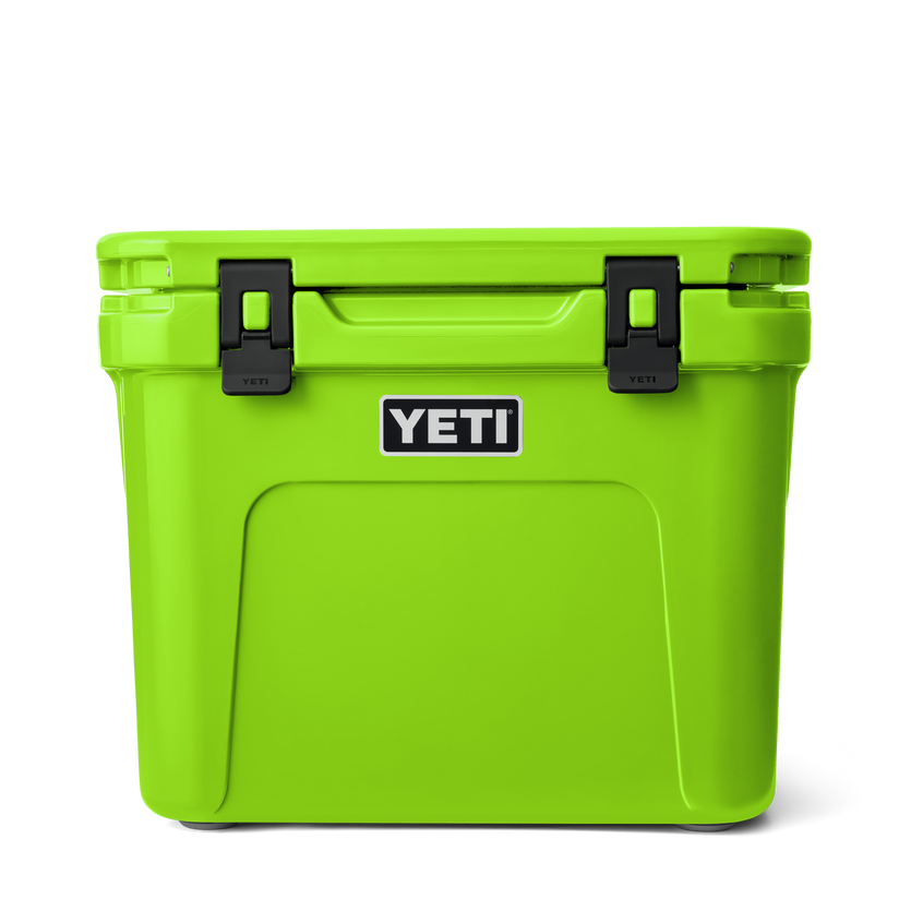 YETI Roadie® 32 Wheeled Hard Cooler Venom