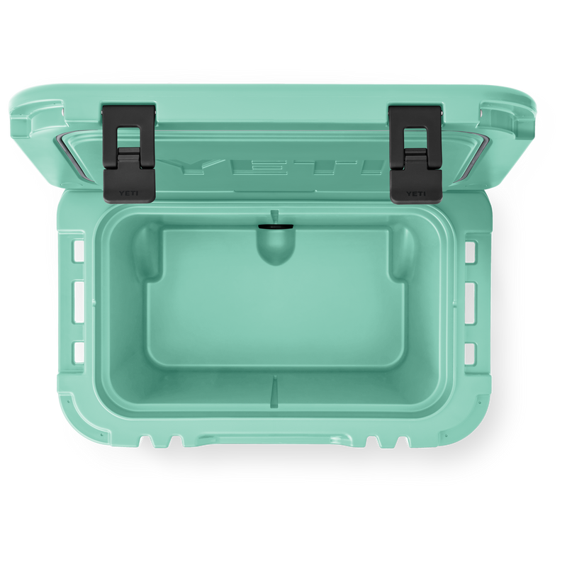 Roadie® 32 Wheeled Hard Cooler Seafoam