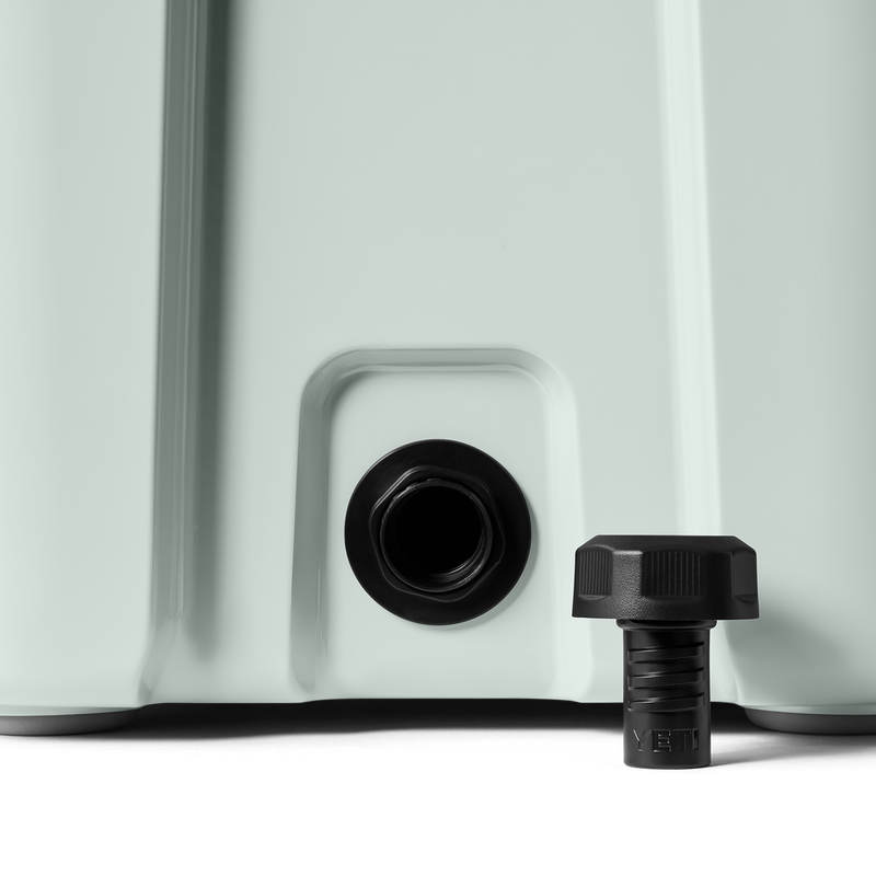 Roadie® 24 Hard Cooler Ridgeline