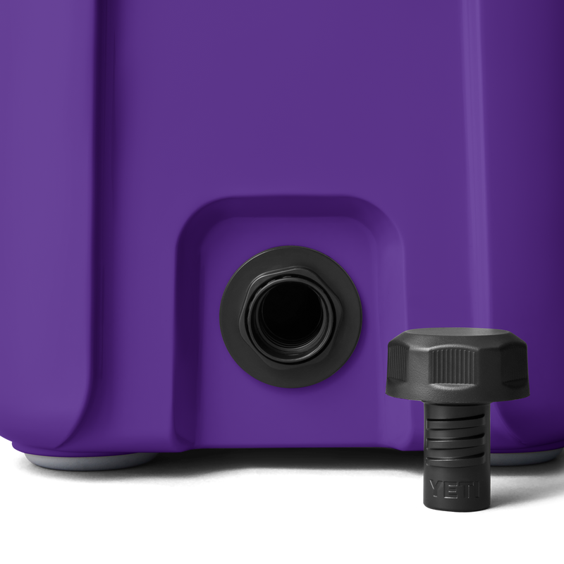 Roadie® 24 Hard Cooler Pace Purple/Blue