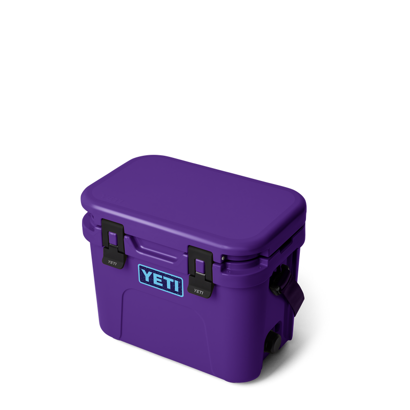 Roadie® 15 Hard Cooler Pace Purple/Blue