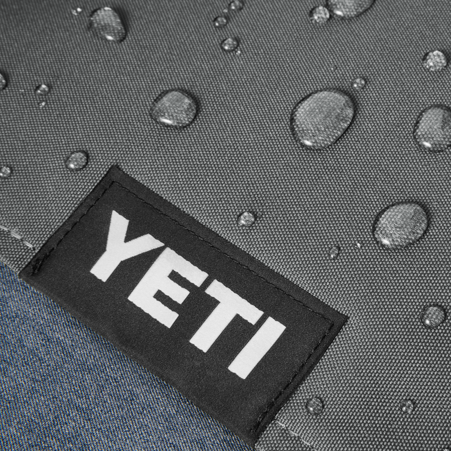 YETI Lowlands® Blanket Navy