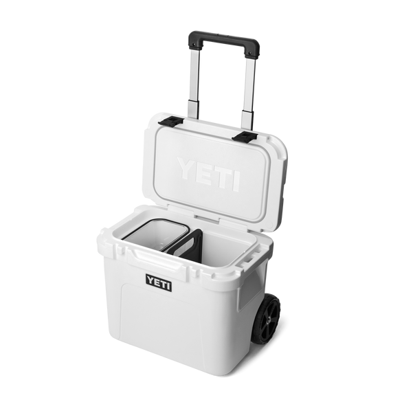 YETI Roadie® 32 Wheeled Hard Cooler White